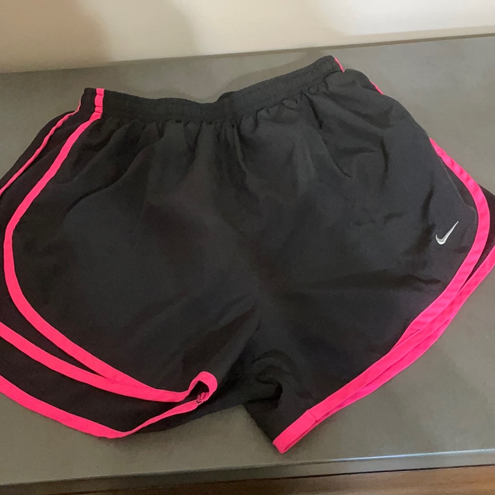 New! Nike dry fit athletic shorts!